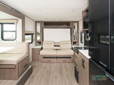 2025 Grand Design Transcend One — photo 16 view