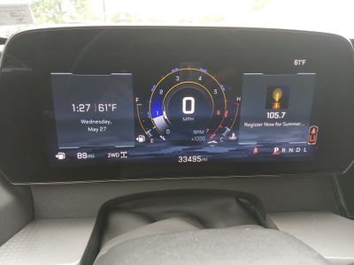 2025 Chevrolet Traverse - Photo 14