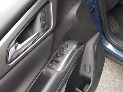 2025 Chevrolet Traverse - Photo 13