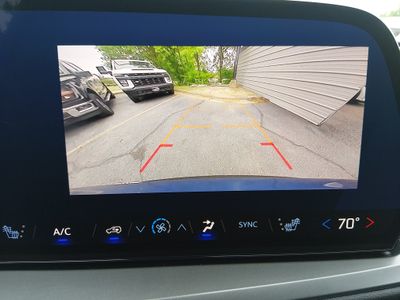 2025 Chevrolet Traverse - Photo 17