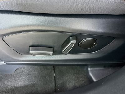 2025 Ford Explorer - Photo 21