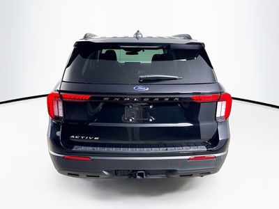 2025 Ford Explorer - Photo 28