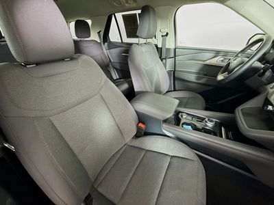 2025 Ford Explorer - Photo 33