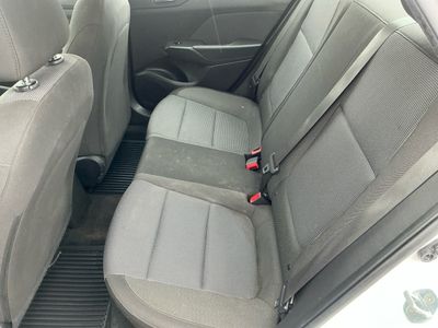 2022 Hyundai Accent - Photo 16