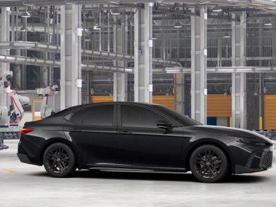 2026 Toyota Camry - Photo 15