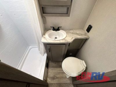 2021 Keystone RV Outback Ultra Lite - Photo 32