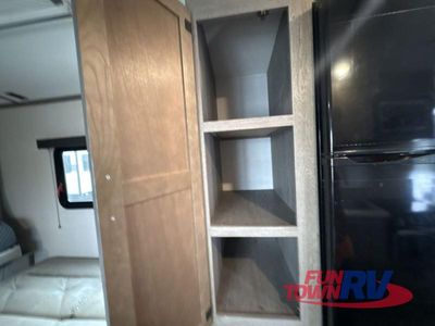2021 Keystone RV Outback Ultra Lite - Photo 24