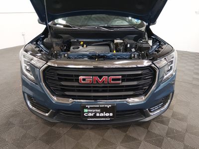 2024 GMC Terrain — photo 9 view
