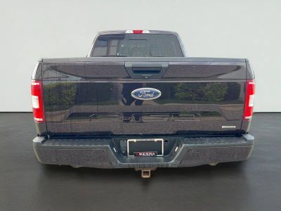 2018 Ford F-150 — interior view