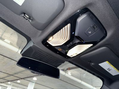2025 BMW X5 - Photo 31