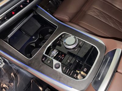 2025 BMW X5 - Photo 28
