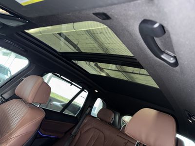 2025 BMW X5 - Photo 32