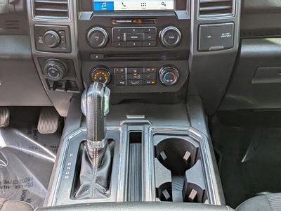 2017 Ford F-150 - Photo 19