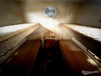 2015 Coachmen Catalina - Photo 16