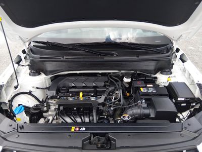 2025 Hyundai Venue - Photo 9