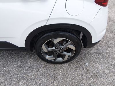2025 Hyundai Venue - Photo 10