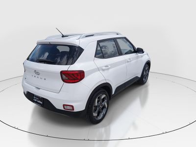 2025 Hyundai Venue - Photo 7