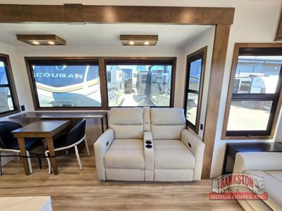 2026 Montana 3100RL - Photo 21