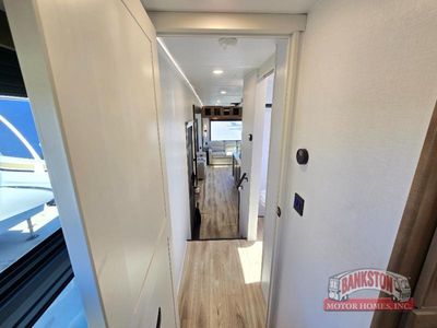 2026 Montana 3100RL - Photo 43
