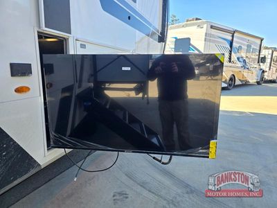 2026 Montana 3100RL - Photo 4