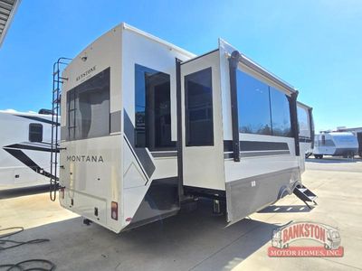 2026 Montana 3100RL - Photo 5
