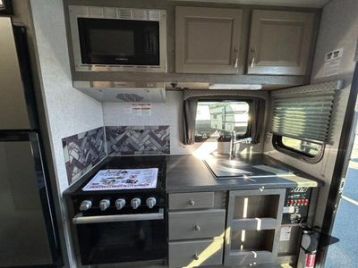2026 Northwood Arctic Fox Camper — photo 8 view