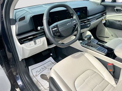 2026 Kia Sportage — photo 9 view