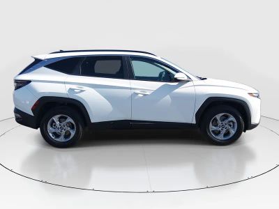 2023 Hyundai Tucson — photo 8 view