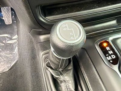 2026 Jeep Wrangler — photo 27 view