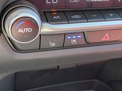 2026 Mazda CX-50 Hybrid - Photo 21