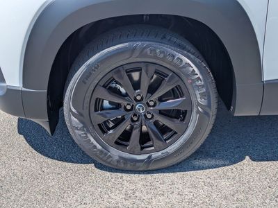 2026 Mazda CX-50 Hybrid - Photo 17