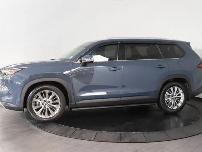 2024 Toyota Grand Highlander - Photo 2
