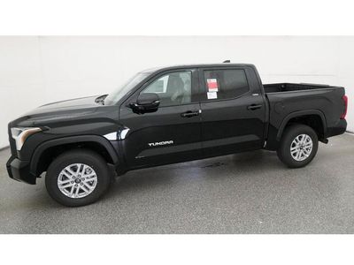 2026 Toyota Tundra 4WD - Photo 2