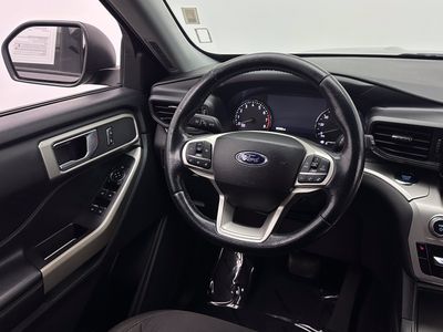 2022 Ford Explorer — photo 22 view