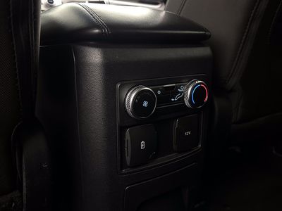 2022 Ford Explorer — photo 20 view