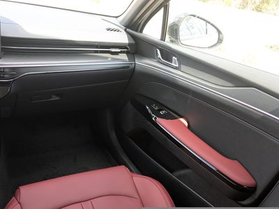 2026 Kia K5 — photo 18 view