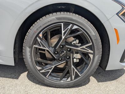 2026 Kia K5 — photo 11 view