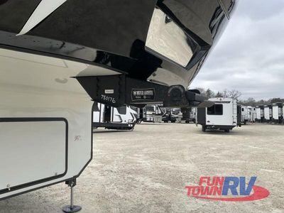 2025 Keystone RV Alpine - Photo 4
