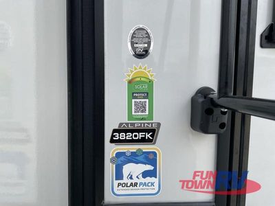 2025 Keystone RV Alpine - Photo 44