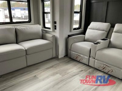 2025 Keystone RV Alpine - Photo 23