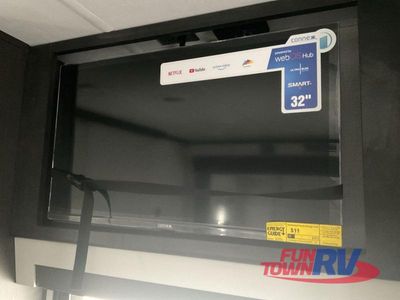 2025 Keystone RV Alpine - Photo 43