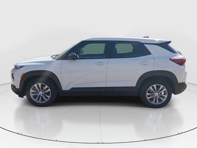 2021 Chevrolet Trailblazer — interior view