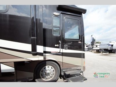 2012 Winnebago Ellipse — photo 7 view