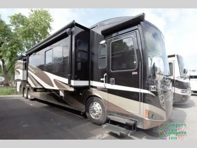 2012 Winnebago Ellipse — front three-quarter view