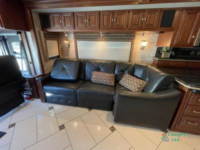 2012 Winnebago Ellipse — photo 27 view