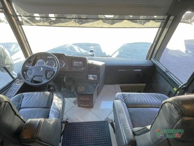 2012 Winnebago Ellipse — photo 15 view