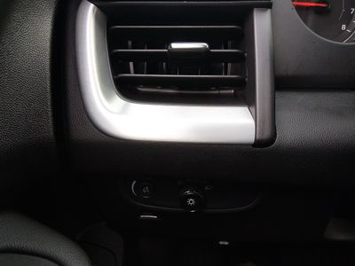 2024 GMC Terrain — photo 13 view