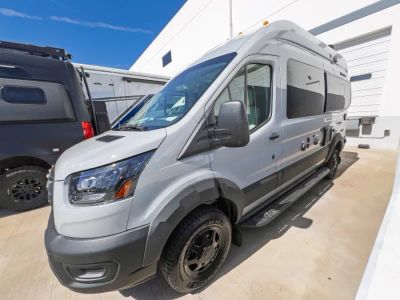 2027 Thor Motor Coach TALAVERA — photo 19 view