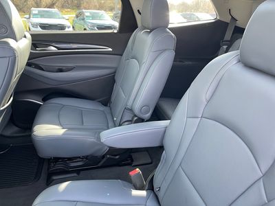 2020 Buick Enclave — photo 18 view