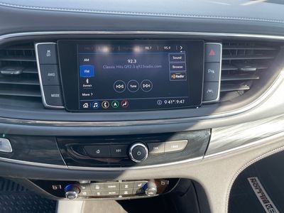 2020 Buick Enclave — photo 11 view